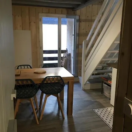 Joli Petit Au Calme, Refait A Neuf, Avec Linge De Maison Fourni