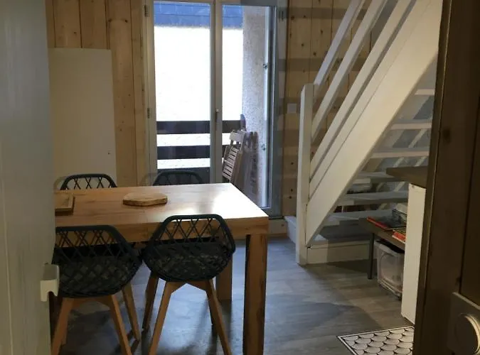 Joli Petit Au Calme, Refait A Neuf, Avec Linge De Maison Fourni